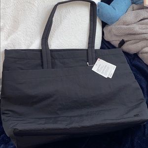 Lululemon On My Level Tote